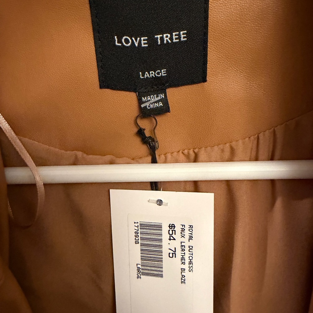 Love Tree Women's Tan Faux Leather Blazer Jacket NWT - Picture 3 of 3
